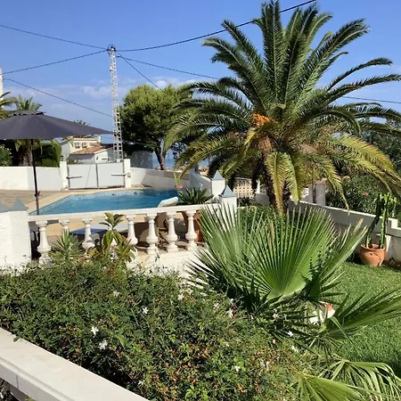 Piscine Pr - Vue *